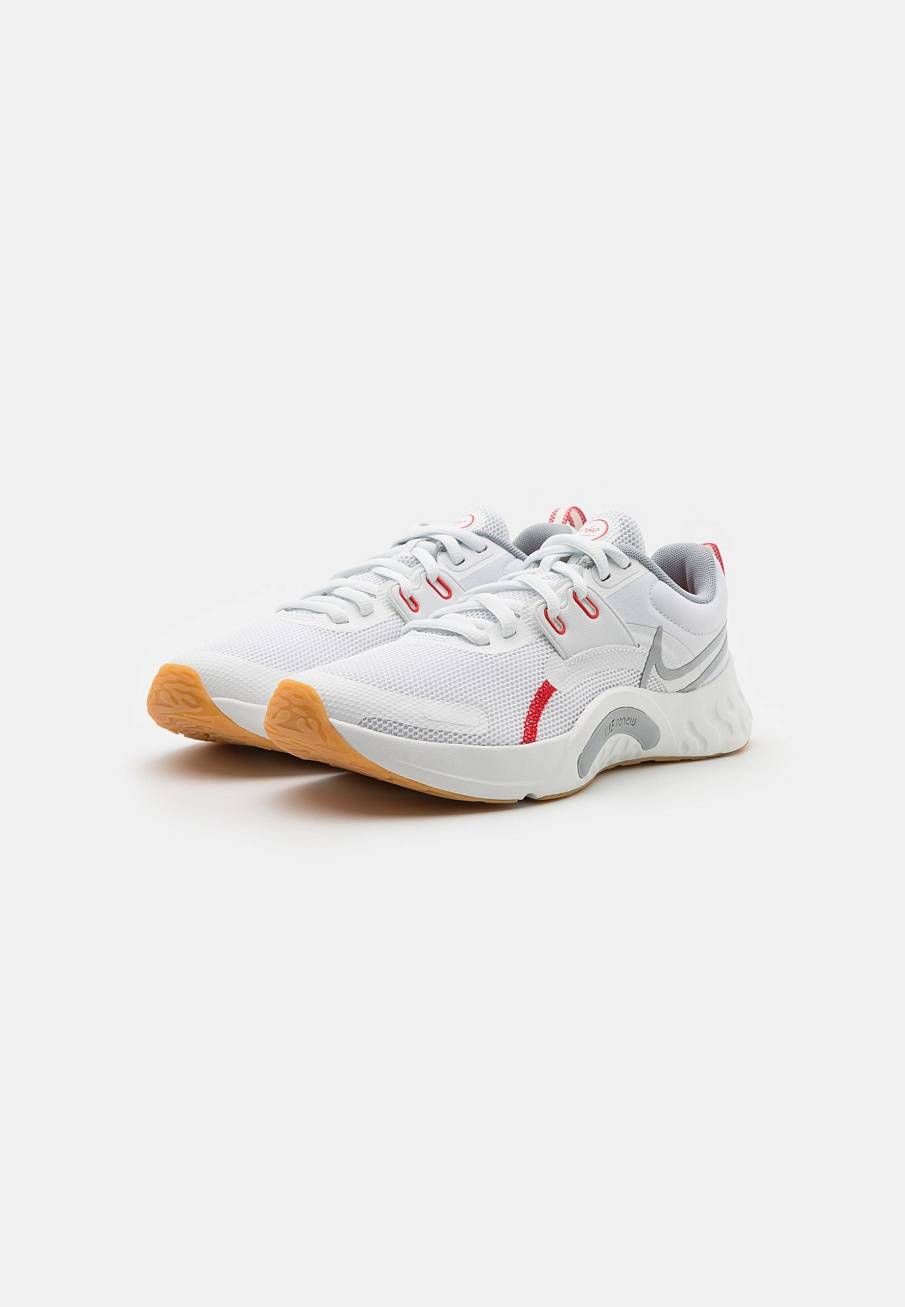 Фото № 2 с приближением к товару «‎Nike Renew Retaliation 3 »