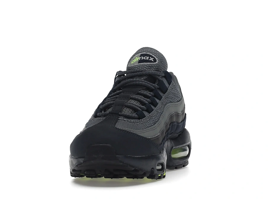 Фото № 2 с приближением к товару «‎Nike Air Max 95 Seahawks»