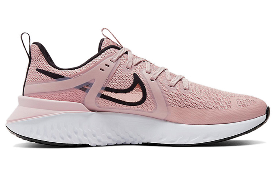 Фото № 2 с приближением к товару «‎Nike Legend React 2 Women»