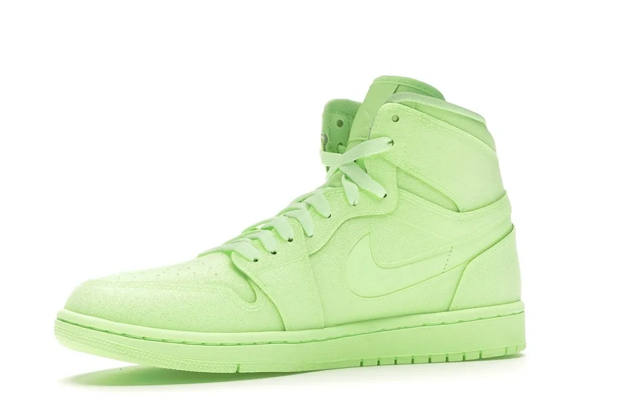 Фото № 2 с приближением к товару «‎Jordan 1 Retro High Barely Volt »