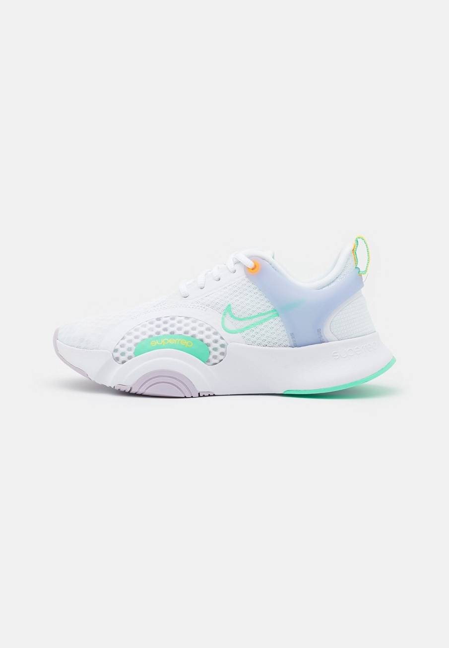 Фото № 1 с приближением к товару «‎Кроссовки Nike SPN1241A10W-A11»