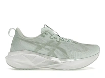 Фото № 1 с приближением к товару «‎ASICS Novablast 5»