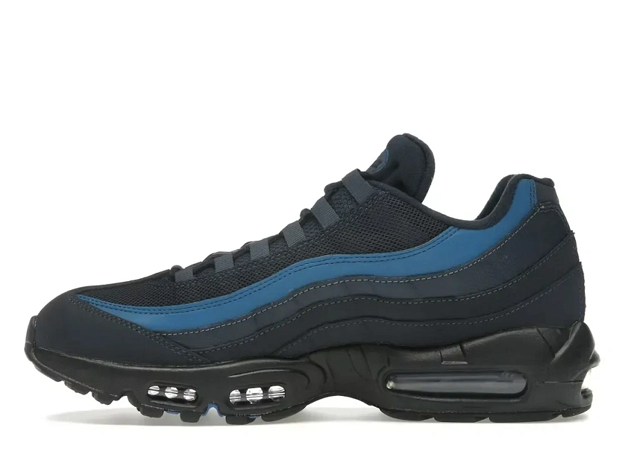 Фото № 3 с приближением к товару «‎Nike Air Max 95»
