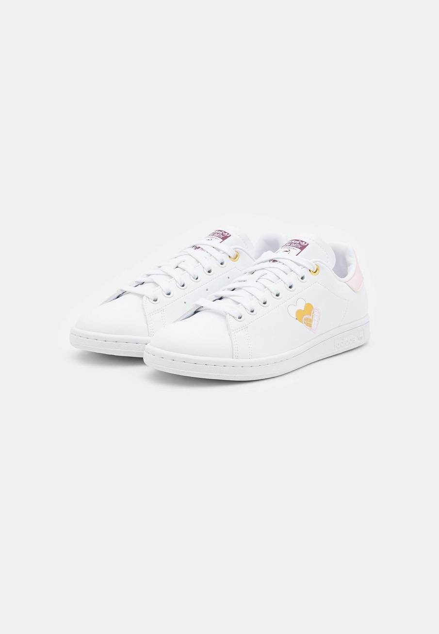 Фото № 3 с приближением к товару «‎Adidas Stan Smith »