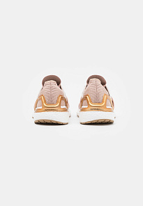 Фото № 3 с приближением к товару «‎Adidas Asmc Ultraboost 20»