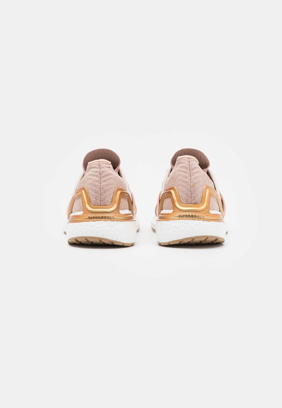 Фото № 3 с приближением к товару «‎Adidas Asmc Ultraboost 20»