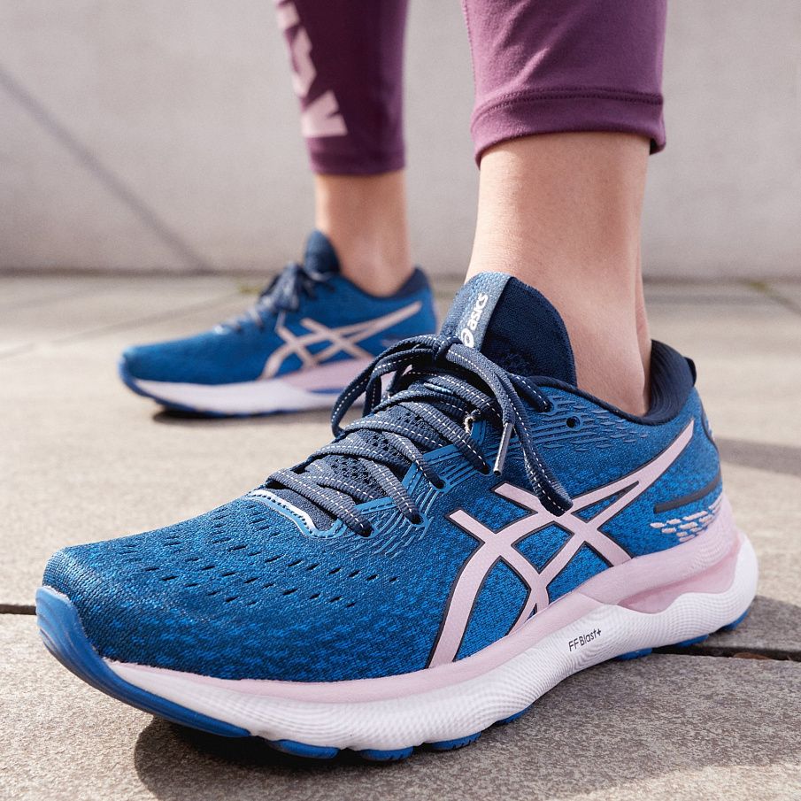 Фото № 3 с приближением к товару «‎Asics Gel Nimbus 24»