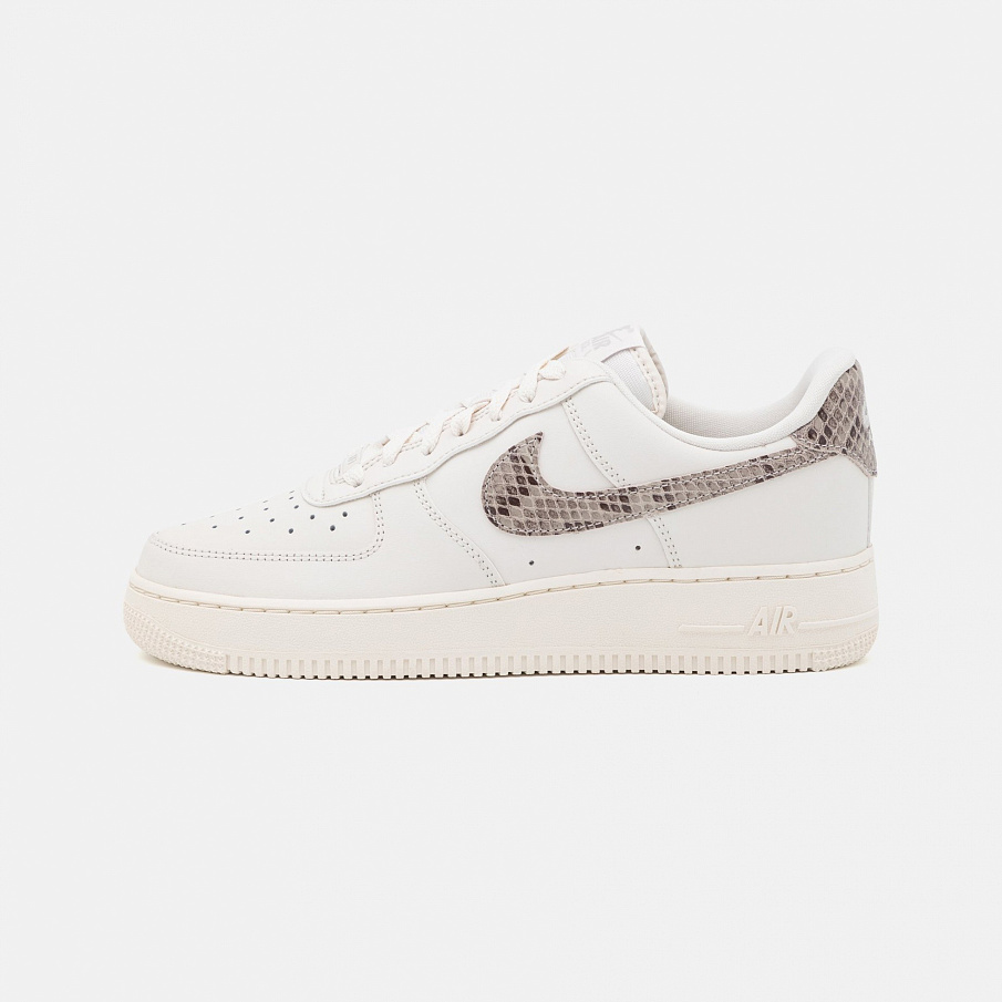Фото № 1 с приближением к товару «‎Nike Wmns Air Force 1 07 »