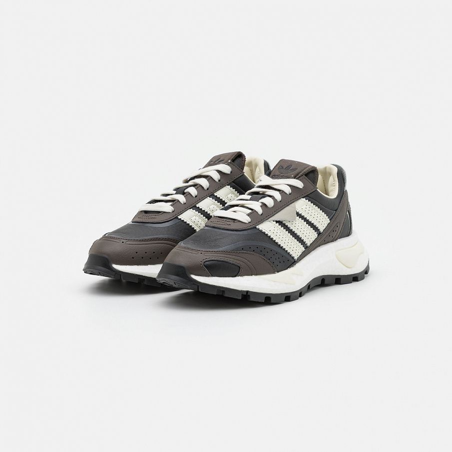 Фото № 2 с приближением к товару «‎Adidas Retropy P9 »
