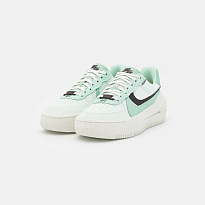 Фото № 3 с приближением к товару «‎Nike Air Force 1 Plt.af.orm »