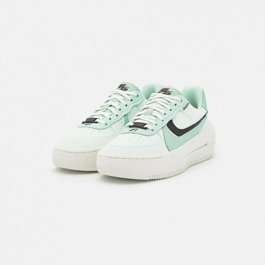 Фото № 3 с приближением к товару «‎Nike Air Force 1 Plt.af.orm »