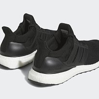 Фото № 3 с приближением к товару «‎Adidas Ultra »