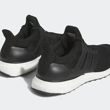 Adidas Ultra  - 3