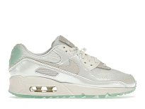 Фото № 1 с приближением к товару «‎Nike Air Max 90 The Future is Clear »