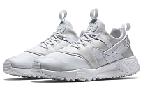 Фото № 2 с приближением к товару «‎Nike Air Huarache Ultility White»