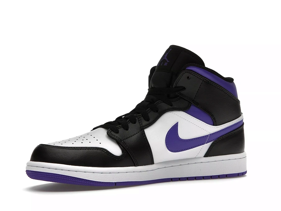 Фото № 1 с приближением к товару «‎Jordan 1 Mid Dark Iris»
