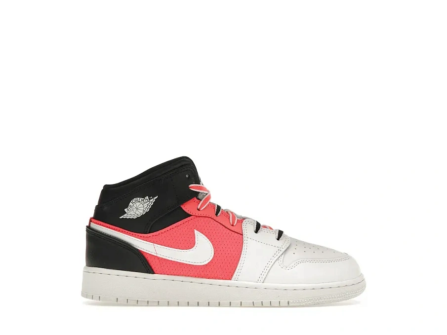 Фото № 1 с приближением к товару «‎Jordan 1 Mid SE White Black Infrared »