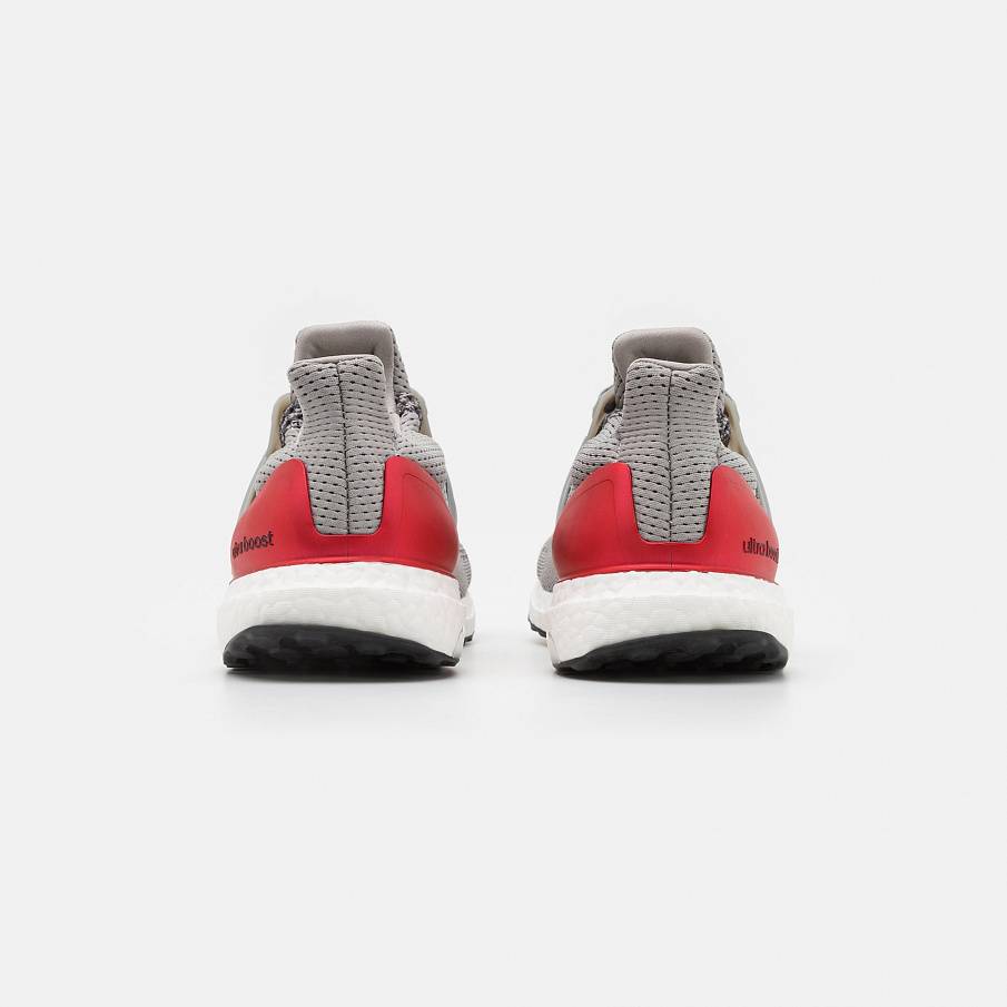 Фото № 3 с приближением к товару «‎Adidas Ultraboost 1.0 »