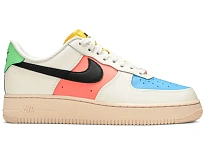 Фото № 1 с приближением к товару «‎Nike Air Force 1 Low 07 Sail Multi »