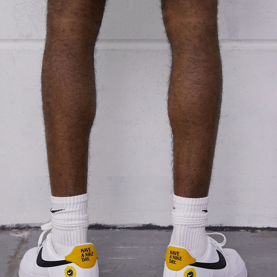Фото № 3 с приближением к товару «‎Nike Air Force 1 ’07 Lv8 »