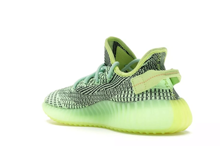 Фото № 6 с приближением к товару «‎adidas Yeezy Boost 350 V2 Yeezreel (Non-Reflective)»