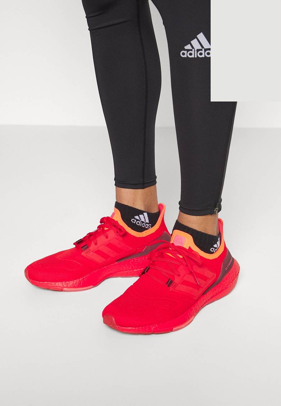 Фото № 4 с приближением к товару «‎Adidas Ultraboost 22»