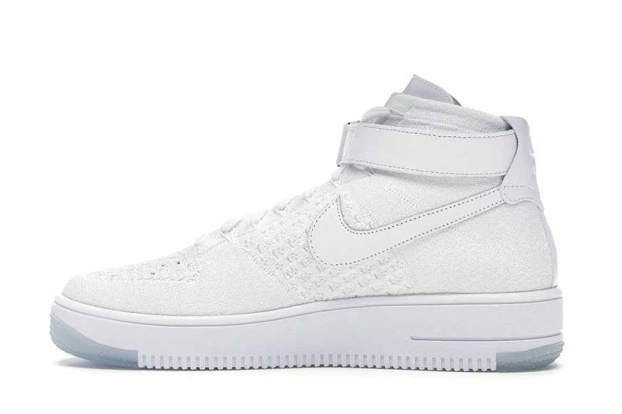 Фото № 6 с приближением к товару «‎Nike Air Force 1 Ultra Flyknit Mid Triple White»