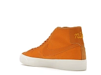 Фото № 6 с приближением к товару «‎Nike SB Blazer Court Mid Premium Light Curry»