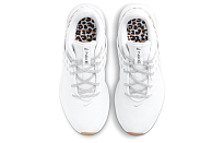 Фото № 4 с приближением к товару «‎Nike WMNS Air Max Bella TR 4 Premium White»
