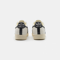 Фото № 3 с приближением к товару «‎Adidas Superstar 82 »