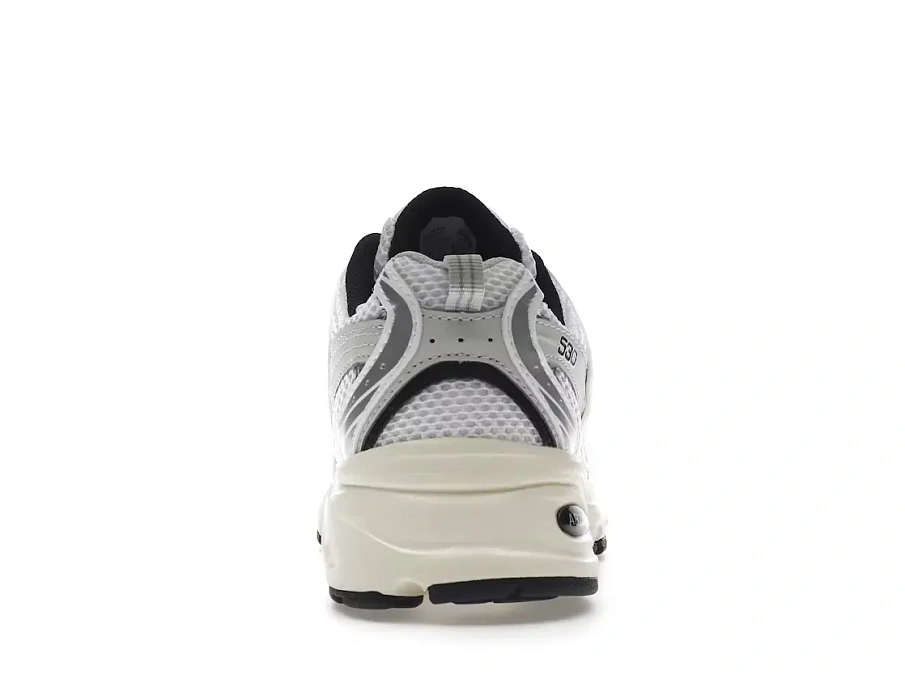 Фото № 4 с приближением к товару «‎New Balance 530»