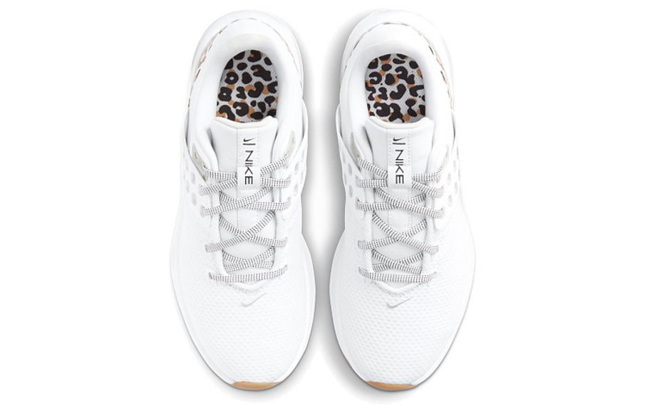 Фото № 4 с приближением к товару «‎Nike WMNS Air Max Bella TR 4 Premium White»