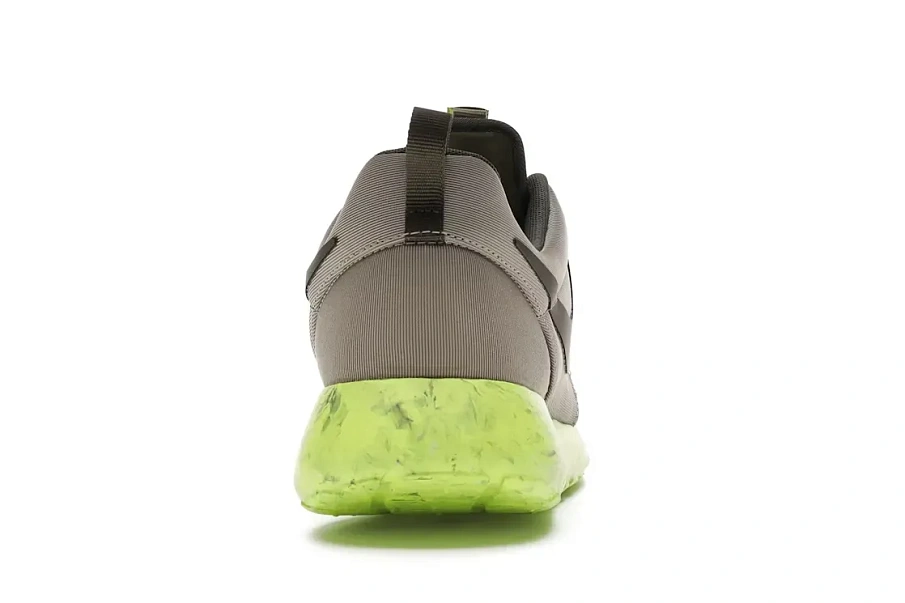 Фото № 4 с приближением к товару «‎Nike Rosherun QS»
