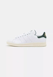 Фото № 1 с приближением к товару «‎STAN SMITH»