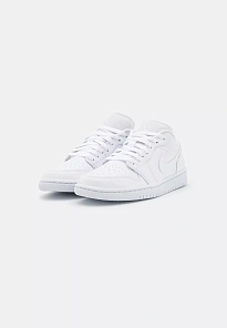 Фото № 3 с приближением к товару «‎WMNS AIR JORDAN 1 LOW 365»