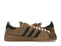 Фото № 3 с приближением к товару «‎adidas Superstar»