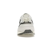Фото № 2 с приближением к товару «‎Nike Air Max 1»