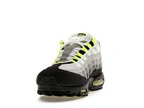 Фото № 2 с приближением к товару «‎Nike Air Max 95 OG Neon (2010)»