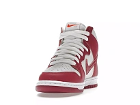 Фото № 4 с приближением к товару «‎Nike SB Dunk High Orange Label Sweet Beet»