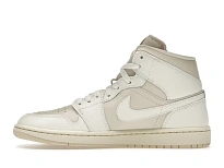 Фото № 3 с приближением к товару «‎Jordan 1 Mid»