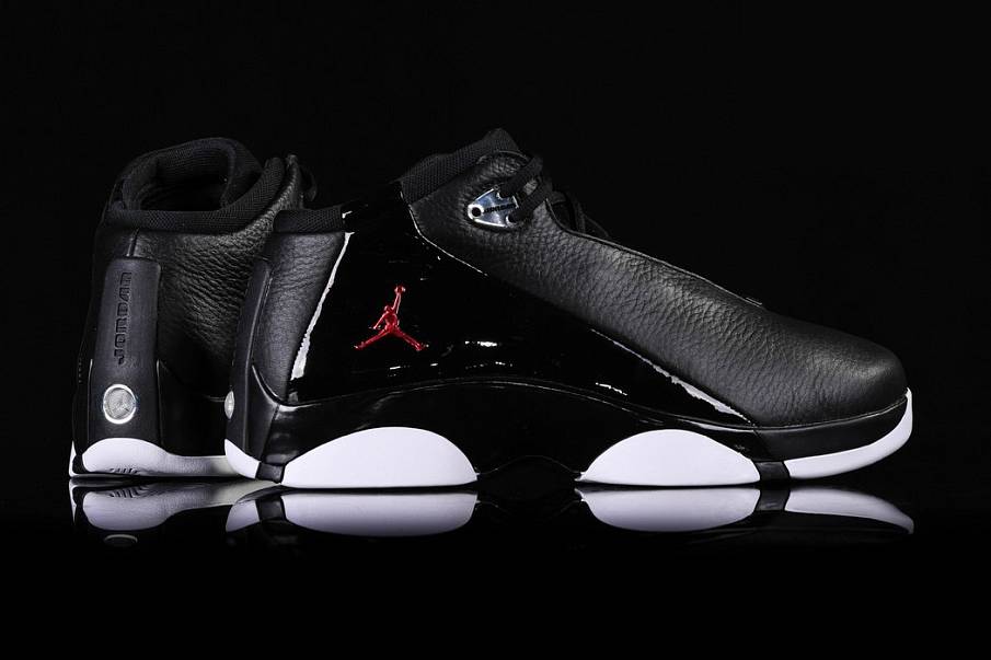 Фото № 2 с приближением к товару «‎Nike Air Jordan Jumpman Team Retro»