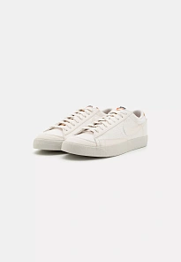 Фото № 2 с приближением к товару «‎BLAZER '77 BIO UNISEX»