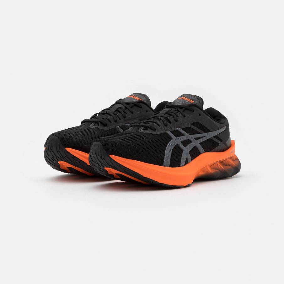 Фото № 2 с приближением к товару «‎Asics Novablast»