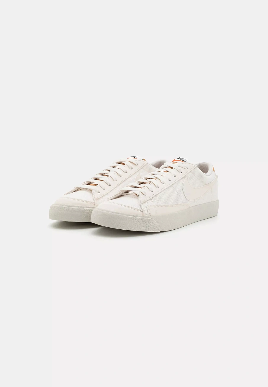 Фото № 2 с приближением к товару «‎BLAZER '77 BIO UNISEX»