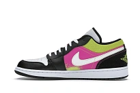 Фото № 5 с приближением к товару «‎Jordan 1 Low Black Active Fuchsia Cyber»