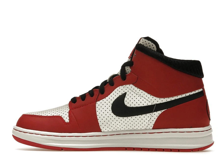 Фото № 5 с приближением к товару «‎Jordan Alpha 1 Chicago»