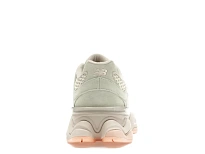 Фото № 4 с приближением к товару «‎New Balance 9060»