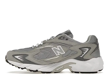 New Balance 725 - 3