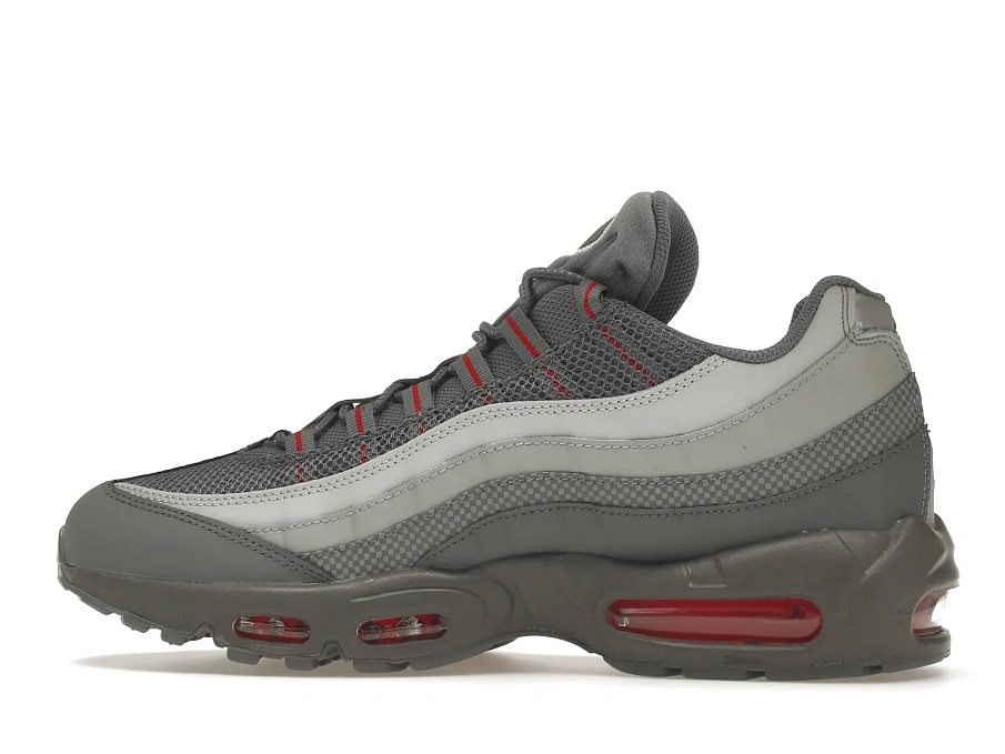 Фото № 5 с приближением к товару «‎Nike Air Max 95 Grey Red»