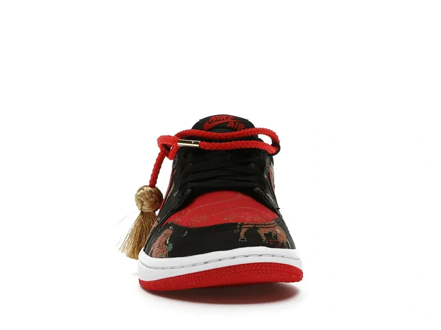 Фото № 2 с приближением к товару «‎Jordan 1 Low OG Chinese New Year»